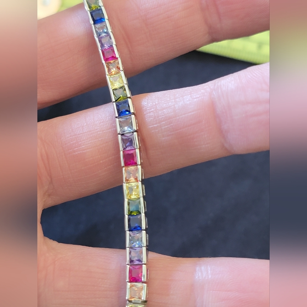 Bracelet - Picture 3 of 9